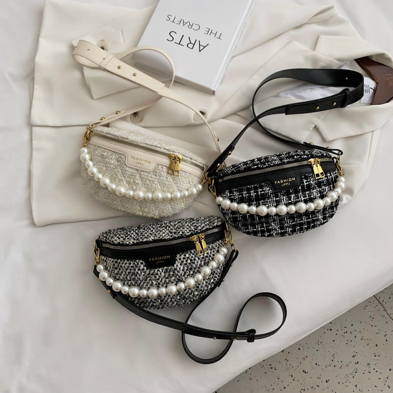 Contrast Color Pearl Wide Strap Shoulder Bag