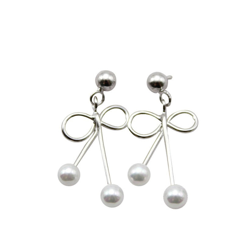 Bow Pearl Earrings