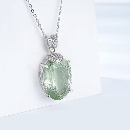 Luxurious Gem Necklace