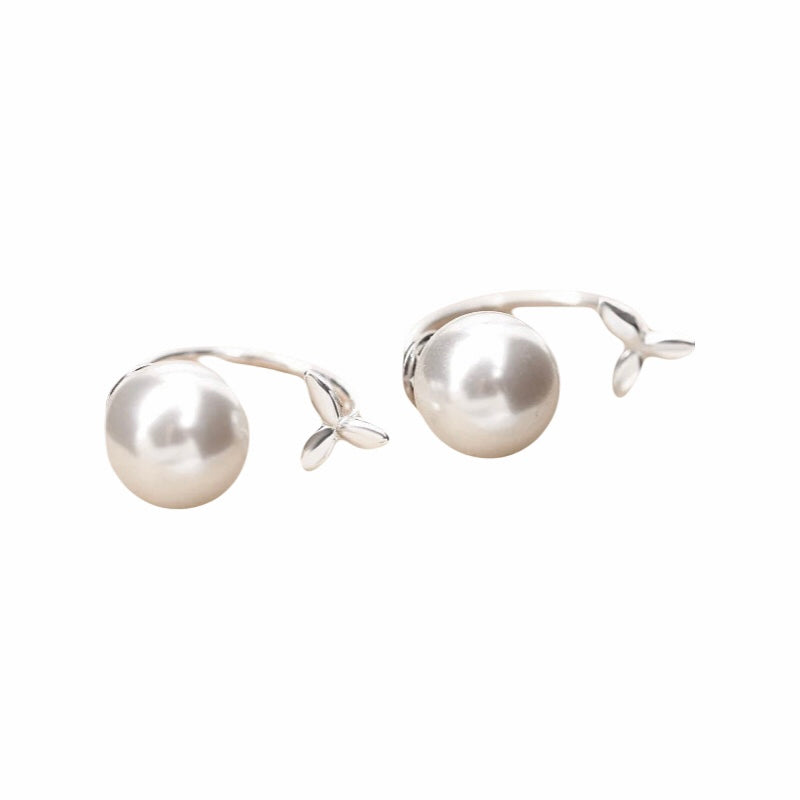 C-Shaped Pearl Earrings