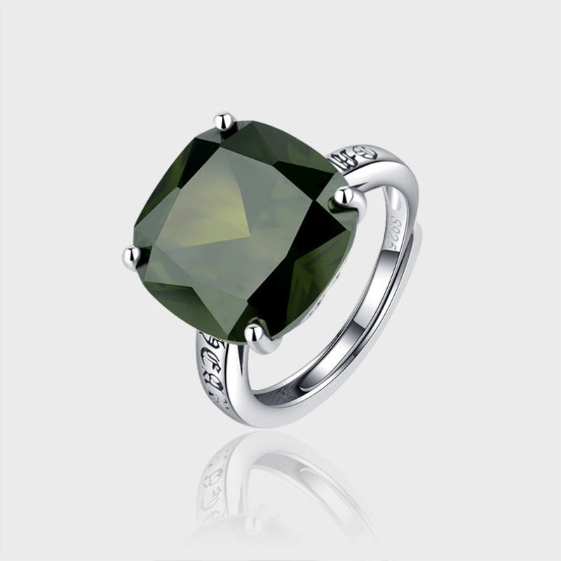 Green Zircon Push-pull Design Ring