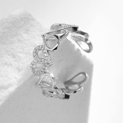 Love Heart-shaped Ring