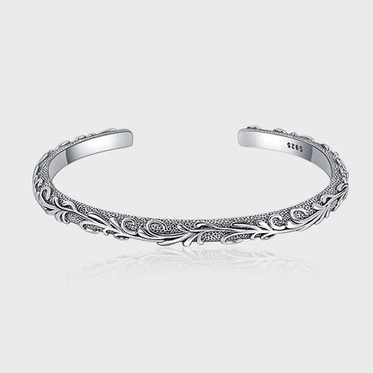 Carved Tang Grass Bracelet