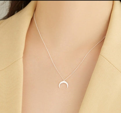 Simple Crescent Necklace