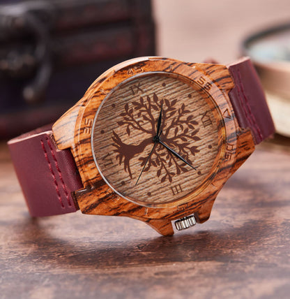 Reloj de madera con correa de cuero