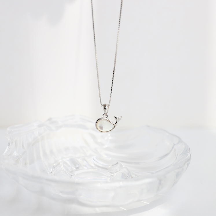 Collier Petite Baleine