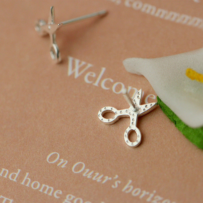 Cute Small Scissors Earring