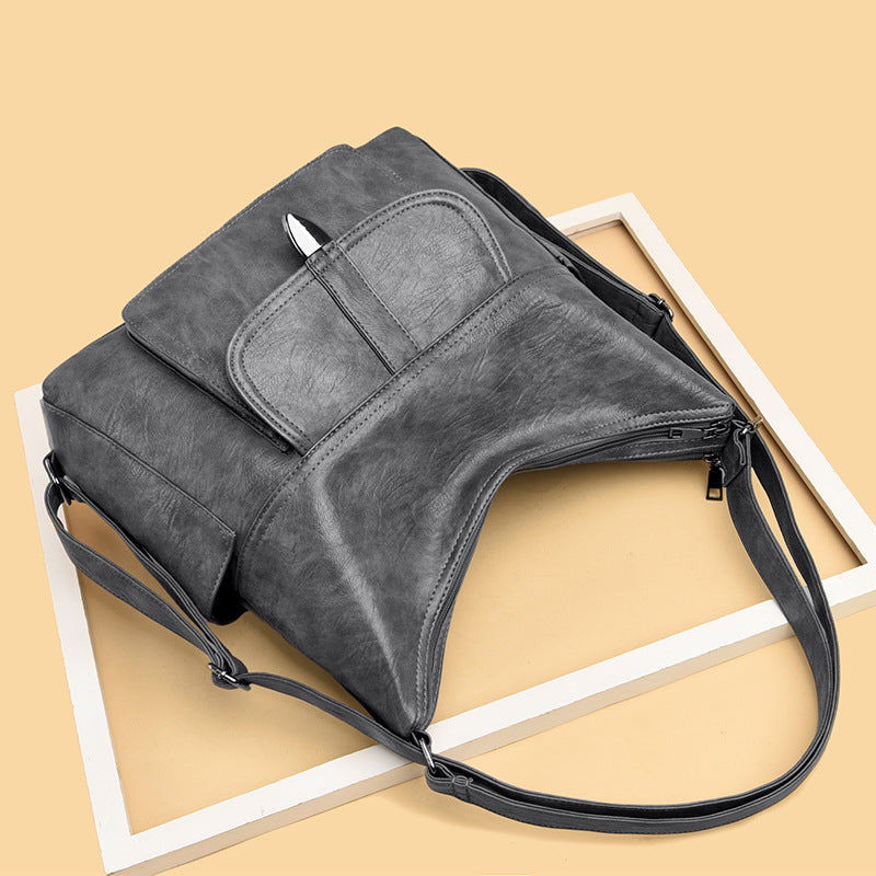 Simple Single Arrow Handbag