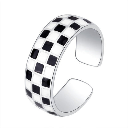 Checkerboard Design Ring